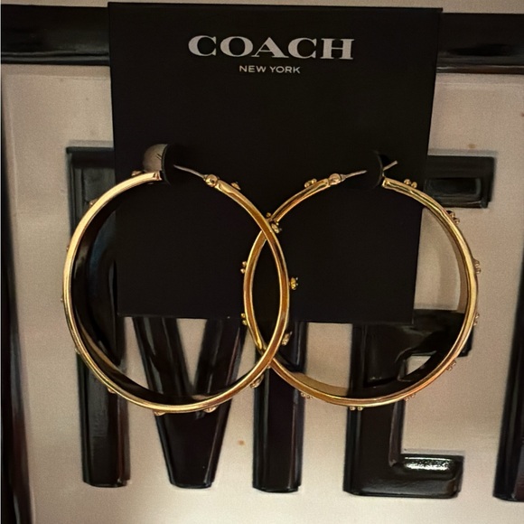 ✨ Authentic Coach Gold Tone Hoop Earrings ✨ - Picture 4 of 9